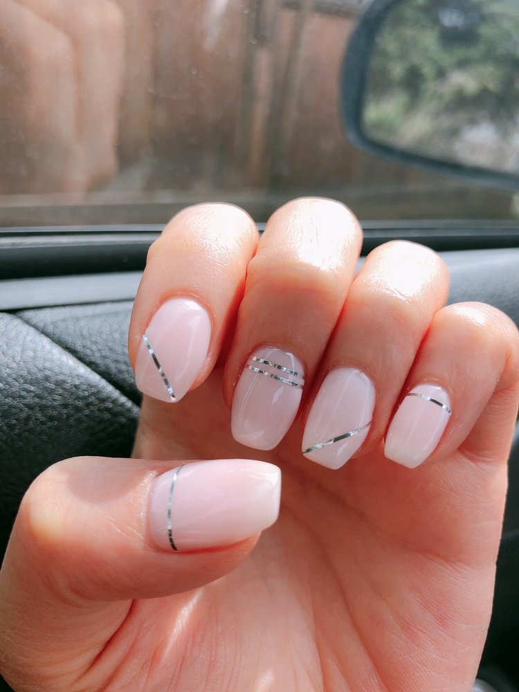 NAILS BY LILI Updated September 2024 51 Photos 3008 Glen Dr, Coquitlam, British Columbia