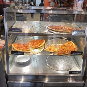 Pizza Hut - Ready made pizza - Pizza Near Me - Dorval, Quebec