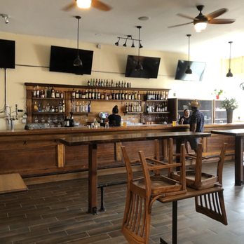 Manny's Barzzeria - The bar - Pizza Near Me - Isleton, California Manny's Barzzeria - The bar - Pizza Near Me - Isleton, California