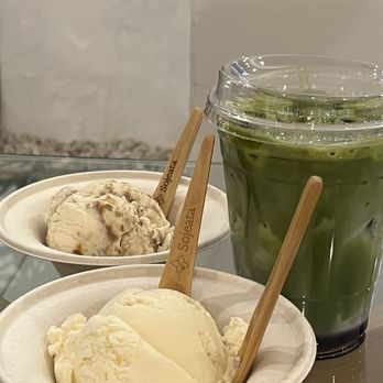 Sojeata - Blueberry matcha, corn ice cream, cookie butter ice cream - Bubble Tea Near Me - Fullerton, California Sojeata - Blueberry matcha, corn ice cream, cookie butter ice cream - Bubble Tea Near Me - Fullerton, California