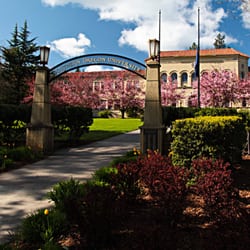 Southern Oregon University - Front of SOU