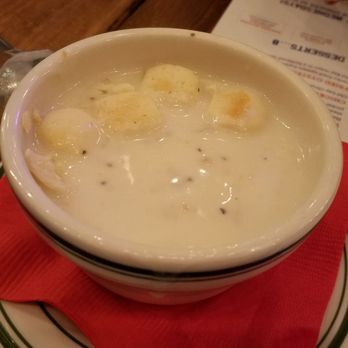Red Hook Lobster Pound - New England Clam Chowder (with added oyster cracker that it comes with ) - Seafood Near Me - Brooklyn, New York Red Hook Lobster Pound - New England Clam Chowder (with added oyster cracker that it comes with ) - Seafood Near Me - Brooklyn, New York