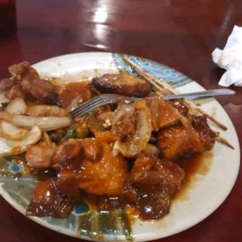 King Buffet - Kung Po Chicken General Tso's Chicken Lunch I would always go when I needed  to pay my phone bill it was conveniently next to them - Chinese Near Me - Nashville, Tennessee