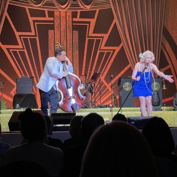 Genesee Theatre - Performing Arts Near Me - Waukegan, Illinois