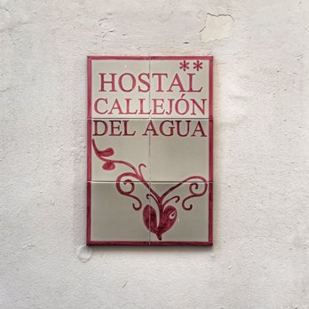 Callejón del agua - Hostels Near Me - Seville, SE