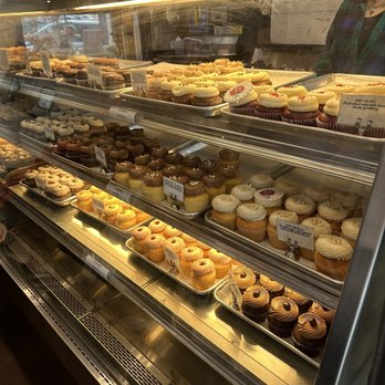 Empire Cake - Bakeries Near Me - New York, New York Empire Cake - Bakeries Near Me - New York, New York