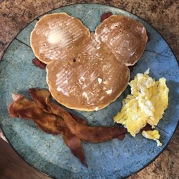Kid's Pancake, 1 Egg, and Bacon Kid's Pancake, 1 Egg, and Bacon
