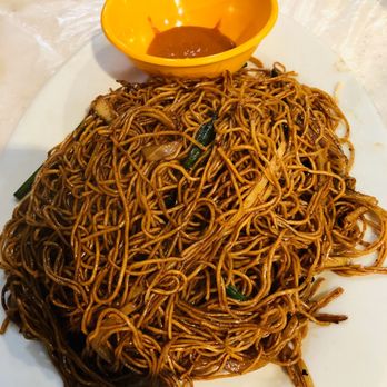銖記海鮮飯店 - Fried Noodles with Supreme Soy Sauce - Cantonese Near Me - Hong Kong, HK 銖記海鮮飯店 - Fried Noodles with Supreme Soy Sauce - Cantonese Near Me - Hong Kong, HK