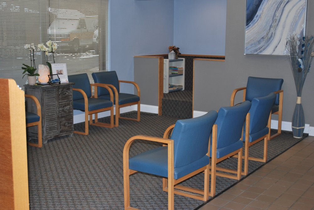 PROCARE CHIROPRACTIC CENTER Updated August 2024 5250 Library Rd