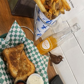 The Salted Fry - Pommes Frites (6 oz.) Southwest Chicken - Gluten-Free Near Me - Mount Dora, Florida The Salted Fry - Pommes Frites (6 oz.) Southwest Chicken - Gluten-Free Near Me - Mount Dora, Florida