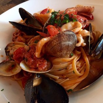 Aumm Aumm - Seafood linguine - Wine Bars Near Me - North Bergen, New Jersey