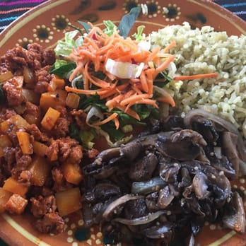 Siempre Sano - Small plate of mushrooms & soy chorizo with potatoes, rice & salad - Vegan Near Me - Puerto Morelos, ROO