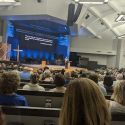 Laurelglen Bible Church - Corporate fellowship in an safe environment that gives out the whole word of God. Many ministries here for all ages