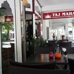 Taj Mahal - Aussenbestuhlung