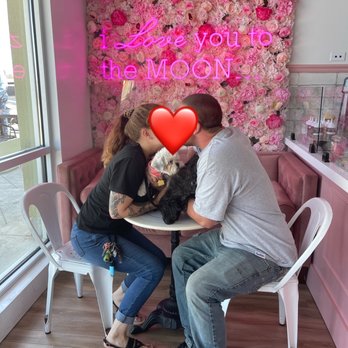 Moonscoops Ice Creamery - Ice Cream & Frozen Yogurt Near Me - Marina, California