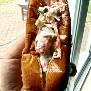 Whiskey & Oyster - Lobster roll - Bars Near Me - Alexandria, Virginia