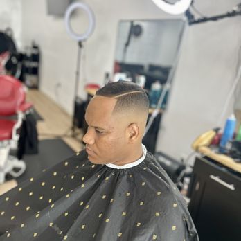 The Goat Barbershop - Barbers Near Me - Dallas, Texas The Goat Barbershop - Barbers Near Me - Dallas, Texas