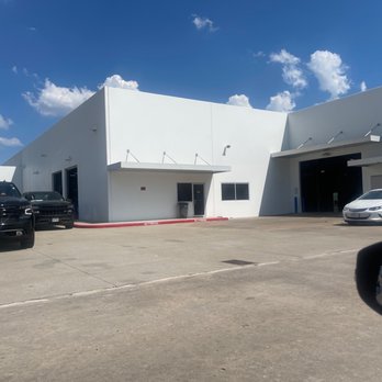 Parkway Chevrolet - Car Dealers Near Me - Tomball, Texas
