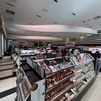 SEPHORA - Inside - Cosmetics & Beauty Supply Near Me - Beverly Hills, California SEPHORA - Inside - Cosmetics & Beauty Supply Near Me - Beverly Hills, California