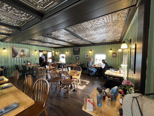 The Gnome Bistro by null