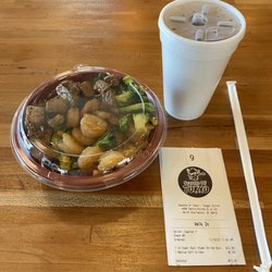 Seasons Of Tokyo - Tanger Outlet - Large Super Bowl w/ steak and shrimp and a soda.