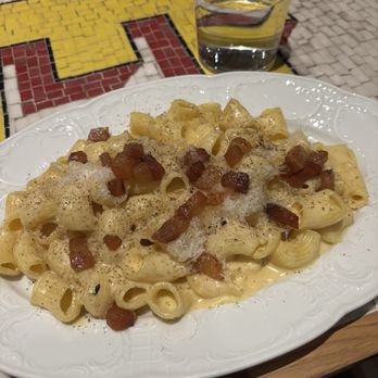 Lupo - Carbonara and prosciutto pieces - Italian Near Me - Banff, Alberta