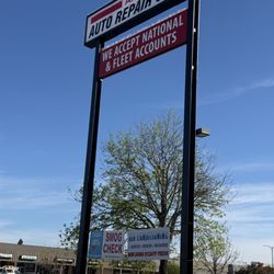 Andy's Auto Repair & Tires - Front of building with business sign