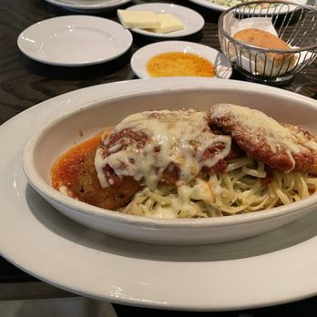 Bravo! Italian Kitchen - Chicken Parmesan - Italian Near Me - Mason, Ohio