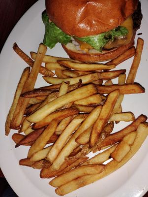 319 Broderick by null