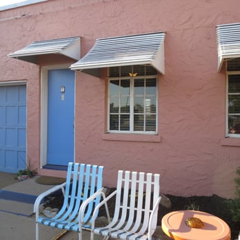 Blue Swallow Motel - Hotels Near Me - Tucumcari, New Mexico