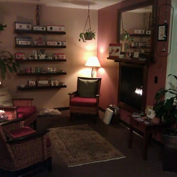 Wellsprings Wellness Center - Waiting area - Reiki Near Me - Seal Beach, California