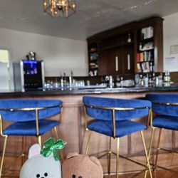 Floralia - Bar seating