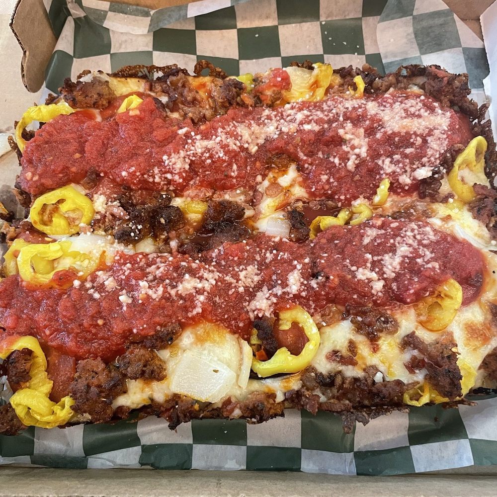 Pizza Wizard - Roughneck pizza ( added onion and banana peppers) - Pizza Near Me - Rochester, New York Pizza Wizard - Roughneck pizza ( added onion and banana peppers) - Pizza Near Me - Rochester, New York