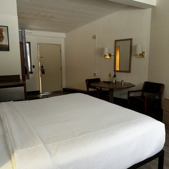 The Stardust Motel - Hotel room - Hotels Near Me - Wallace, Idaho The Stardust Motel - Hotel room - Hotels Near Me - Wallace, Idaho