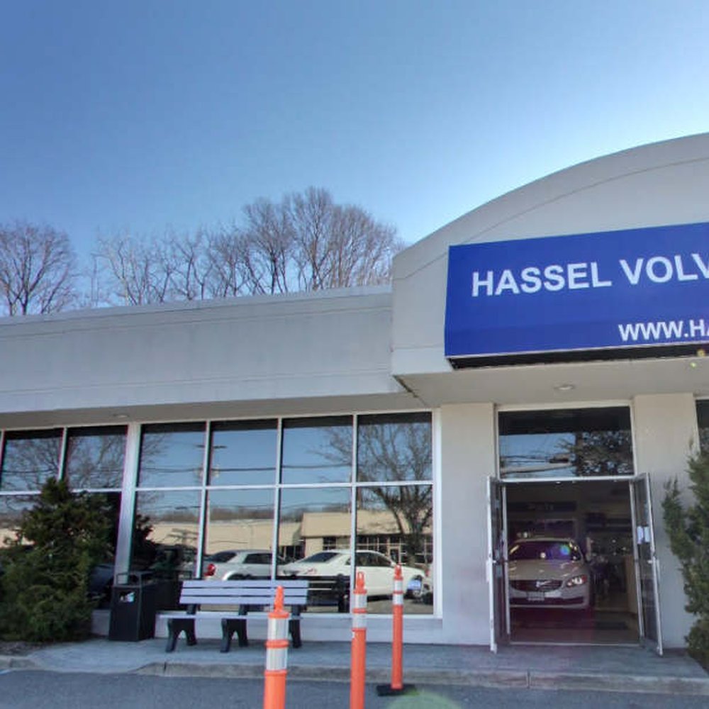 Glen Cove Volvo - Hassel Volvo from Cedar Swamp Road - Car Dealers Near Me - Glen Cove, New York