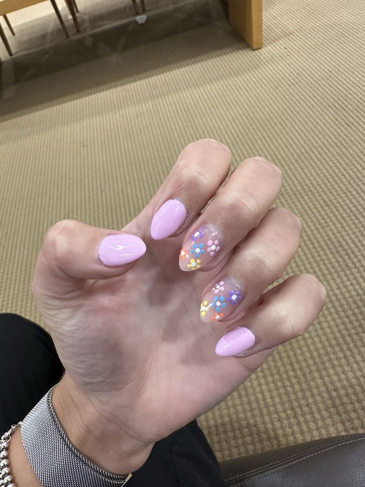 Avalon Lifestyle Nail Salon Logo