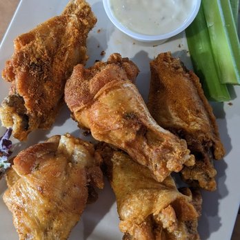 Miamiville Trailyard - Dry Rub wings - American Near Me - Miamiville, Ohio Miamiville Trailyard - Dry Rub wings - American Near Me - Miamiville, Ohio