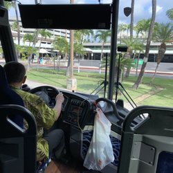 Roberts Hawaii - 12/4/2022:  Getting a ride!