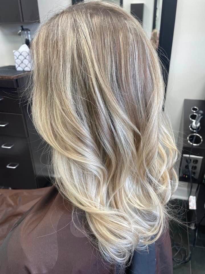 SAMANTHA GRACE SALON Updated October 2024 11 Reviews 30993 5 Mile Rd, Livonia, Michigan