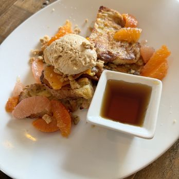 Aracely Cafe - Croissant French Toast - New American Near Me - San Francisco, California