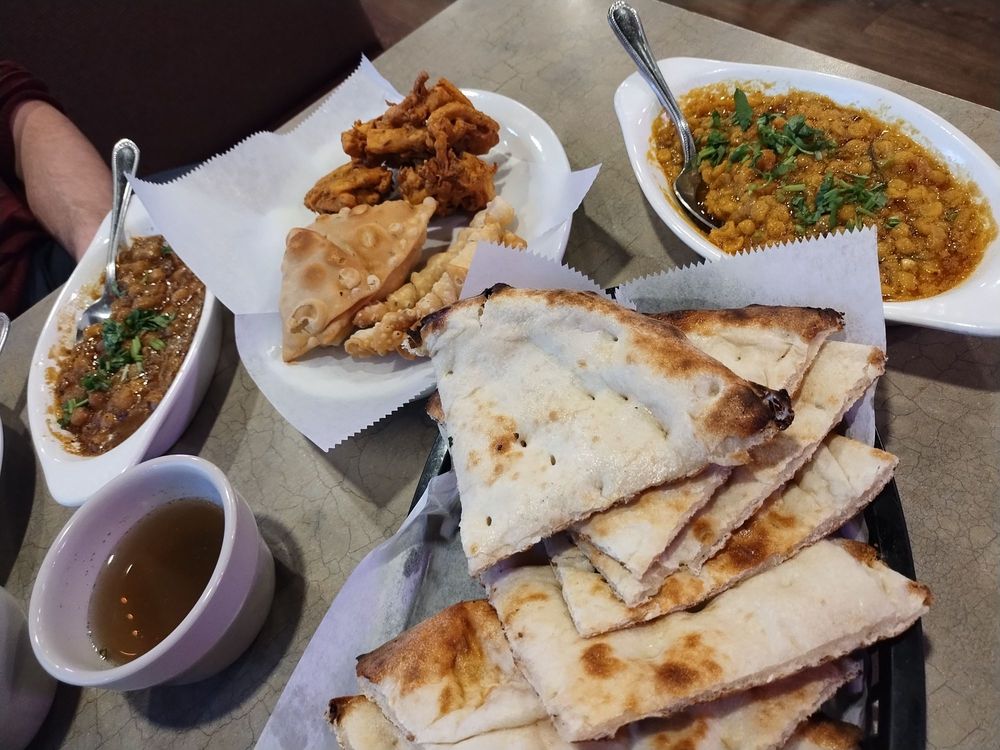 Apna Dera And Mister Dee’s