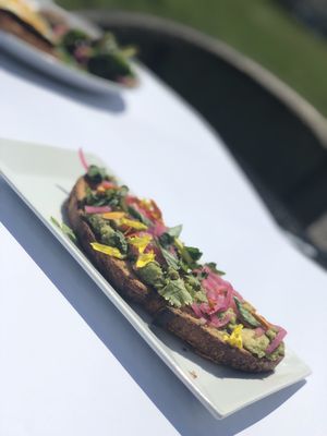 Willow & Wren Cafe' : Coffee, Wine, and Provisions by null