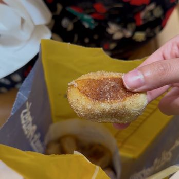 Wetzel's Pretzels - Sugar pretzel bites - Pretzels Near Me - Hanover, Maryland