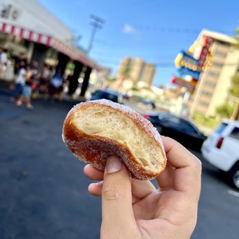 Leonard's Bakery - YUM! Original malasada - Bakeries Near Me - Honolulu, Hawaii