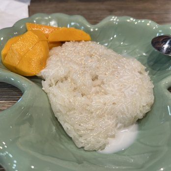 Zapvor - Sticky rice & mango dessert - Thai Near Me - Spring, Texas