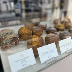 LA LA Bakeshop