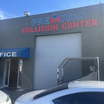 Premium Collision Center - Shop office - Body Shops Near Me - Los Angeles, California Premium Collision Center - Shop office - Body Shops Near Me - Los Angeles, California