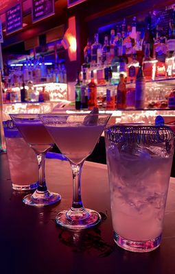 Blondie's Bar by null