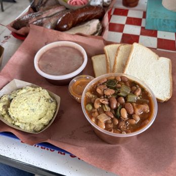 Reese Bros Barbecue - Skip the sides the barbecue sauce however stood out. - Barbeque Near Me - San Antonio, Texas Reese Bros Barbecue - Skip the sides the barbecue sauce however stood out. - Barbeque Near Me - San Antonio, Texas