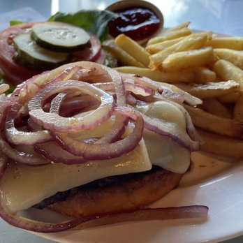 Kula Lodge & Restaurant - Waggu burger - Breakfast & Brunch Near Me - Kula, Hawaii Kula Lodge & Restaurant - Waggu burger - Breakfast & Brunch Near Me - Kula, Hawaii